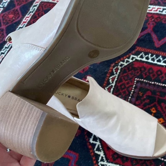 Lucky Brand Peep Toe Shoes - Picture 5 of 8